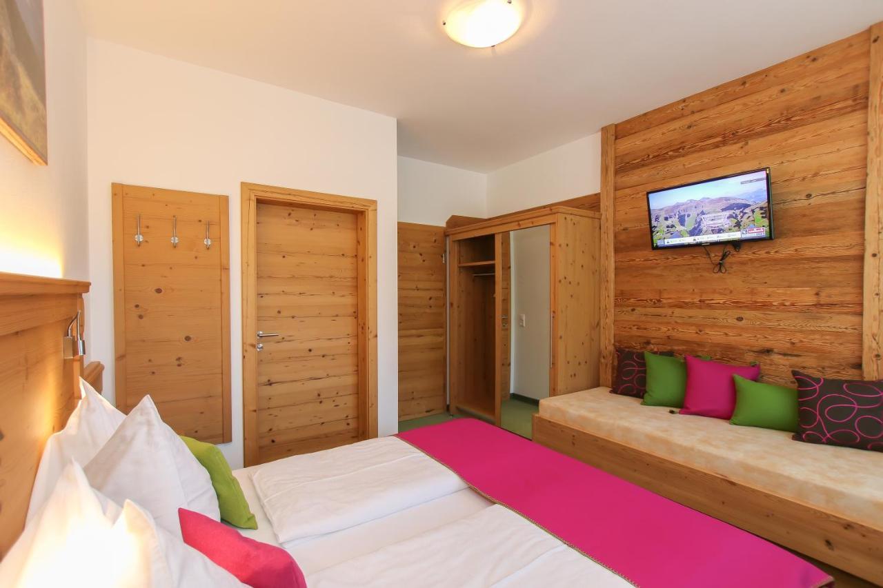 Landhaus Hinterglemm Apartment Saalbach-Hinterglemm Bagian luar foto