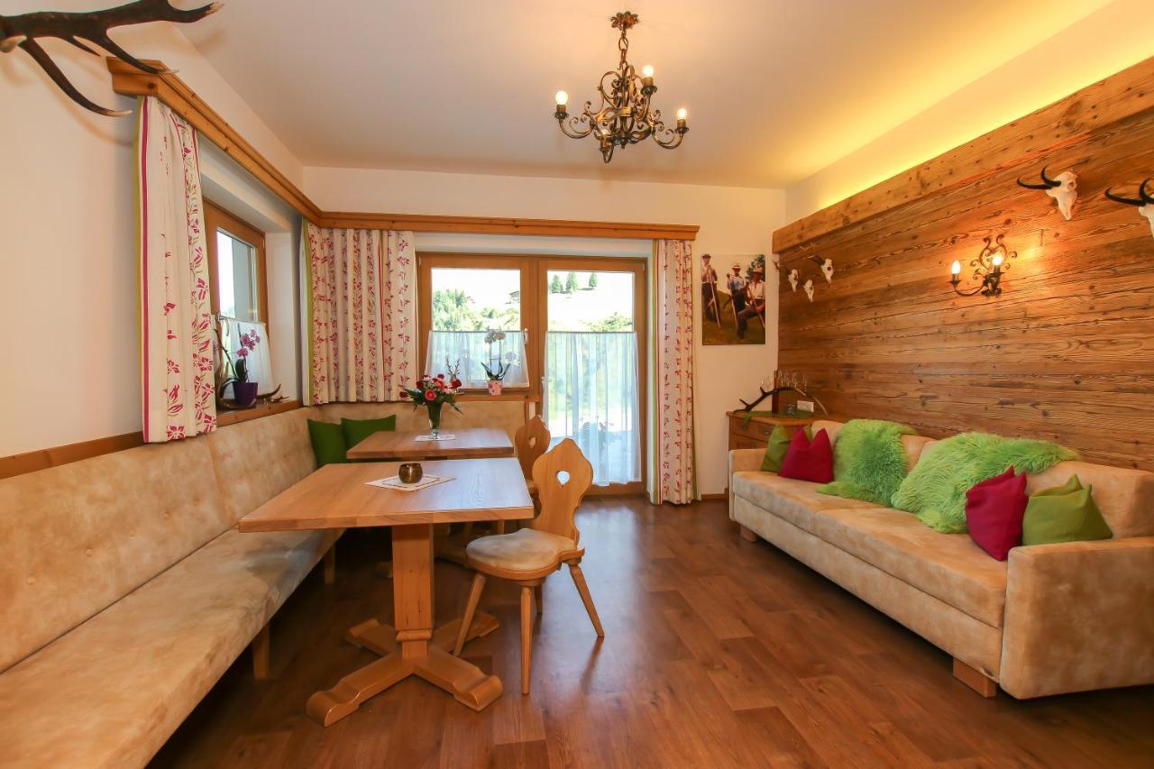 Landhaus Hinterglemm Apartment Saalbach-Hinterglemm Bagian luar foto