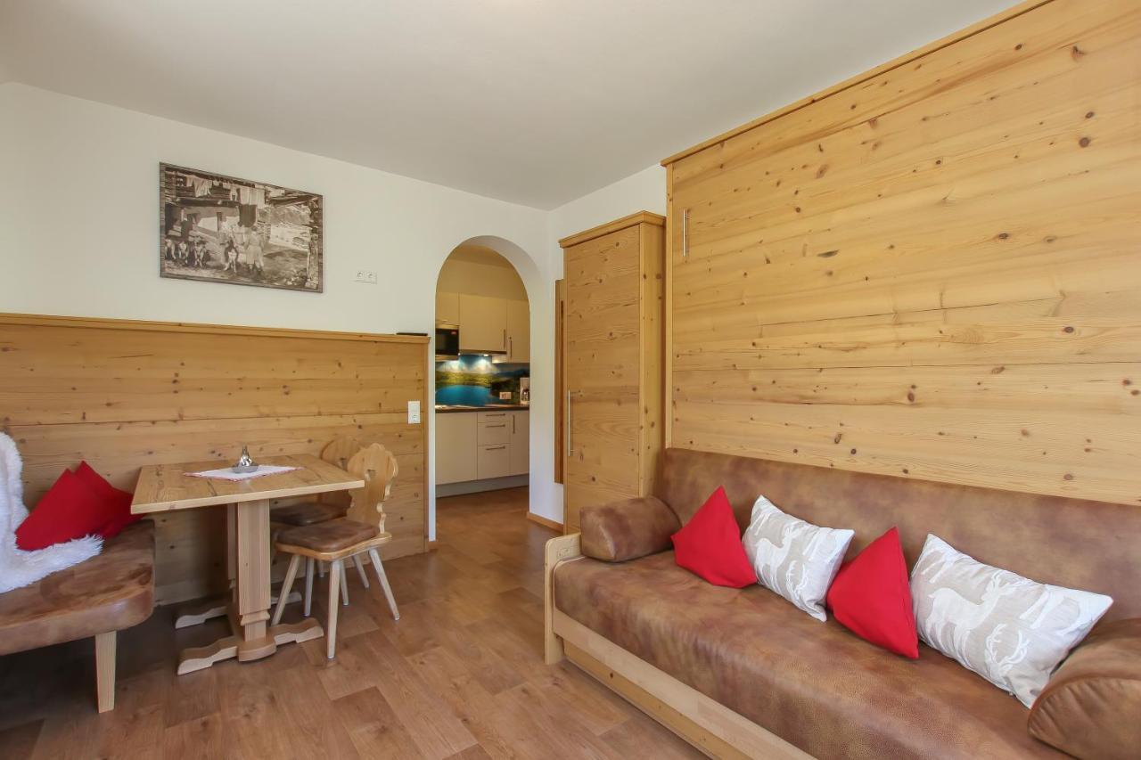Landhaus Hinterglemm Apartment Saalbach-Hinterglemm Bagian luar foto