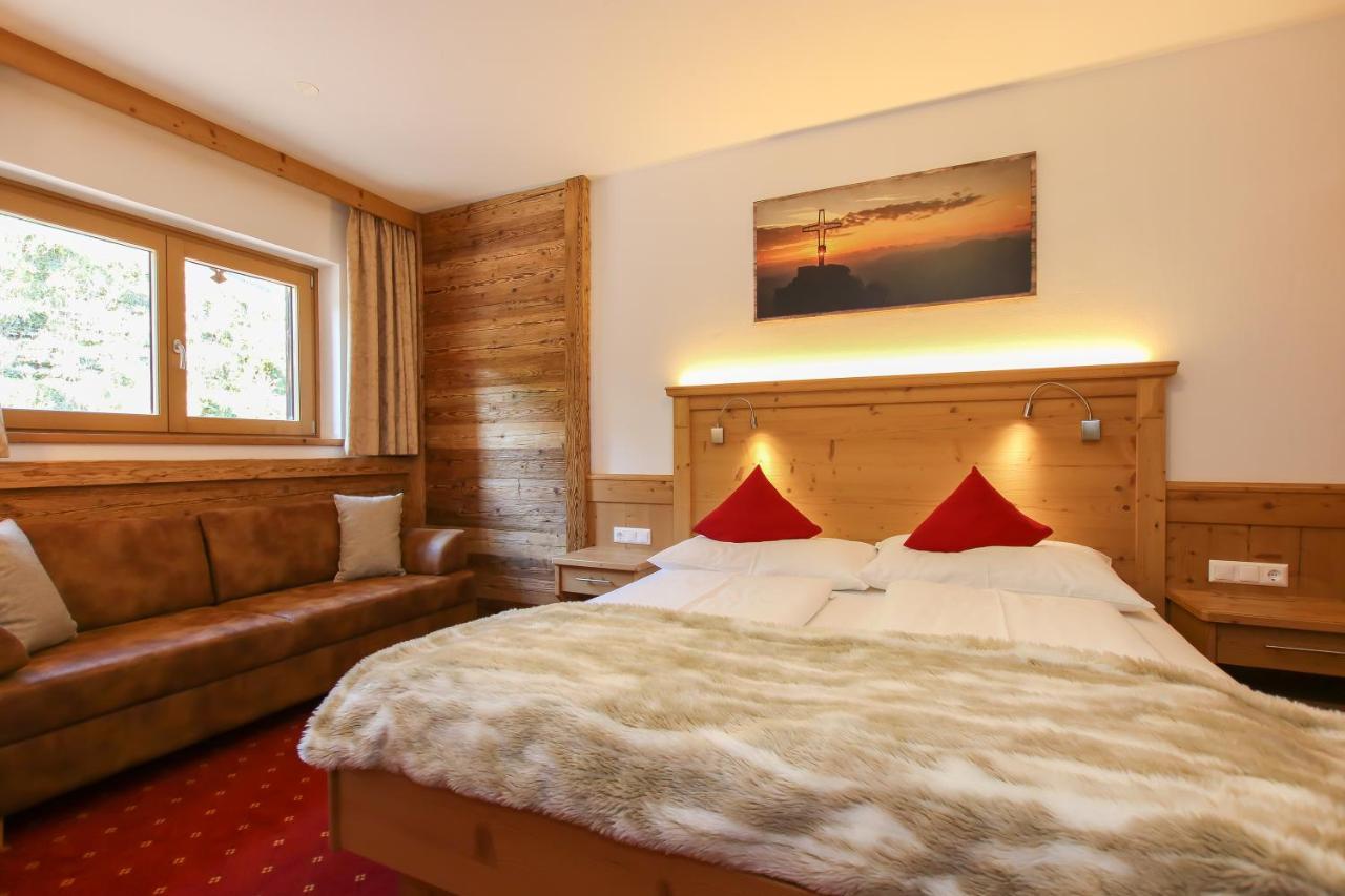 Landhaus Hinterglemm Apartment Saalbach-Hinterglemm Bagian luar foto